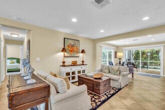 Building Photo - 2852 Gulf Gate Dr