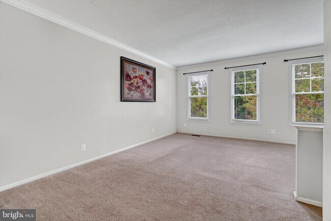 Foto del edificio - 43162 Ivywood Terrace