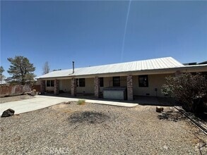 Building Photo - 46363 Valley Center Rd
