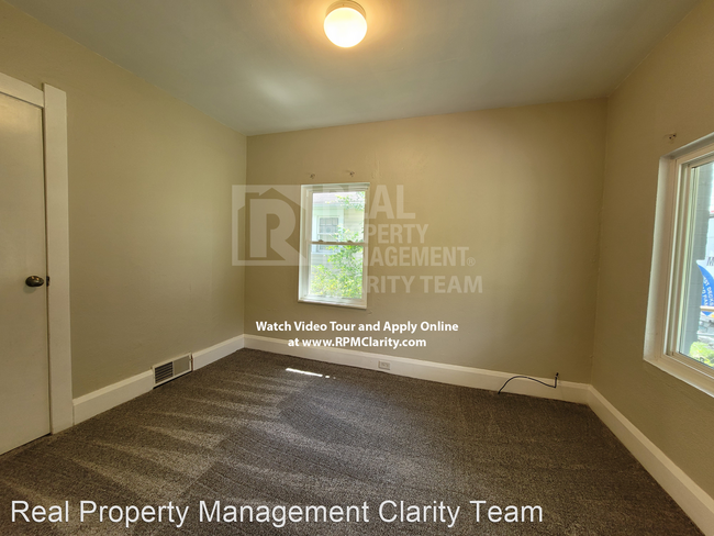 Foto del edificio - 3 br, 2 bath House - 932 Turner Ave