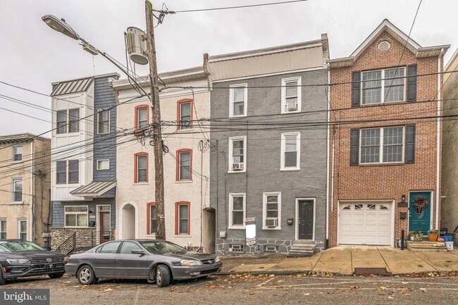 Photo - 4658 Mansion St Townhome