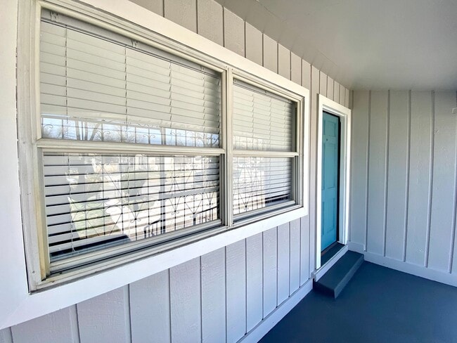 Foto del edificio - 3 Bedroom 3 bathroom Remodeled home ready to be loved