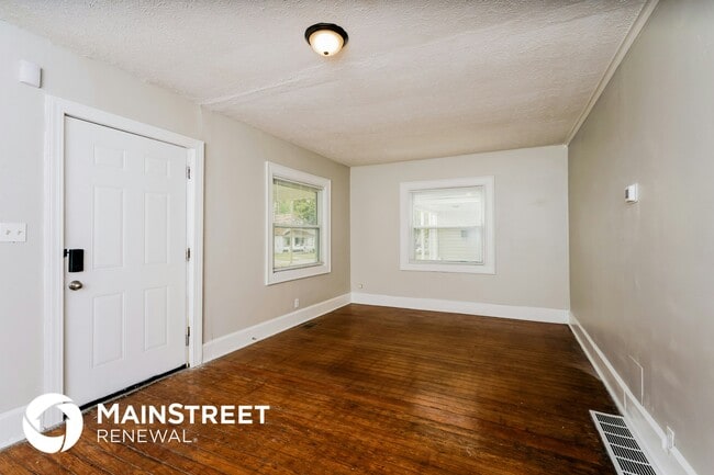 Building Photo - 3313 Penway Ave