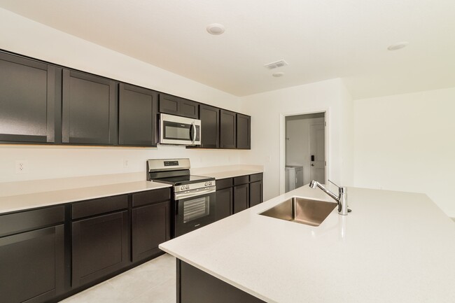 Foto del edificio - 1670 Teagan Ln