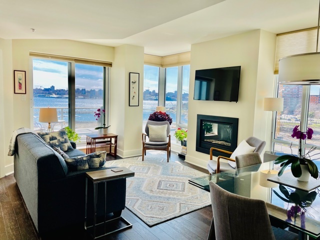 Primary Photo - 67 Kings Wharf Pl