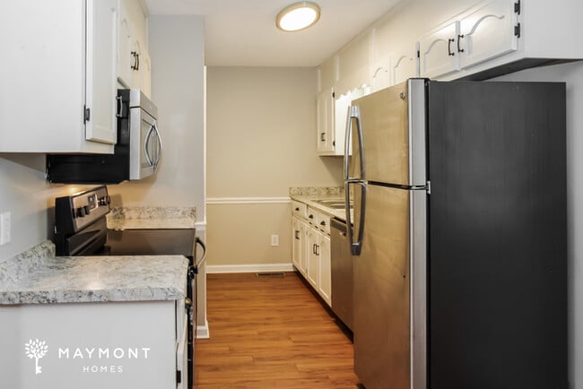 Foto del edificio - 29944 Little Creek Rd