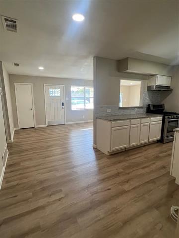 Building Photo - 1216 E Park Dr