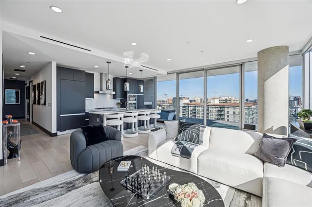 Foto del edificio - 3130 N Harwood St