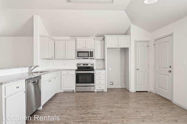 Building Photo - 4 br, 2 bath House - 1212 Kingston Street
