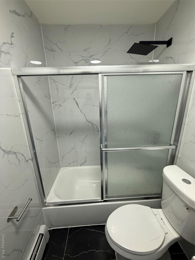 Foto del edificio - 119-19 Guy R Brewer Blvd