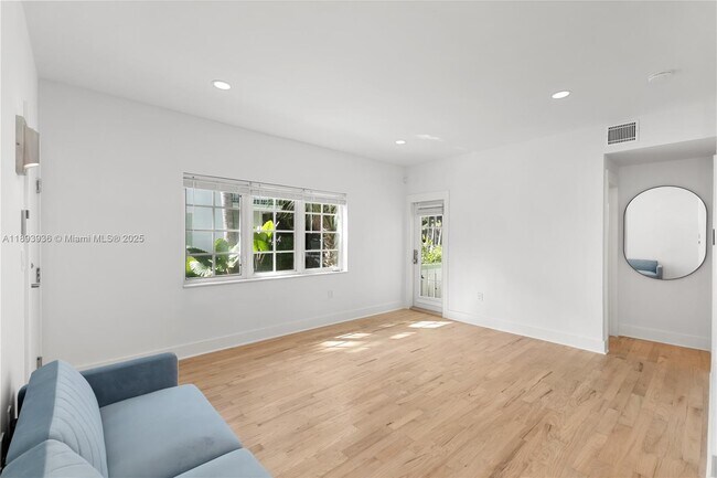 Foto del edificio - 1211 Meridian Ave