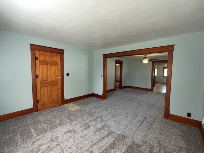 Foto del edificio - 2125 N Purdum St
