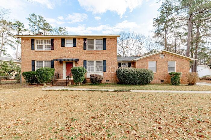 Foto principal - 9574 Windsor Lake Blvd