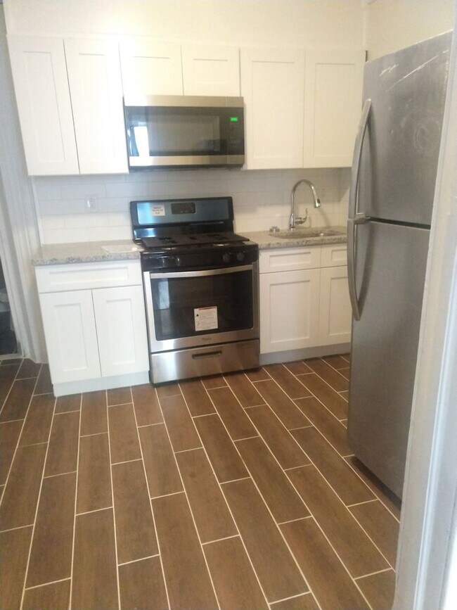 Photo - 1336 N 15th St Apartment