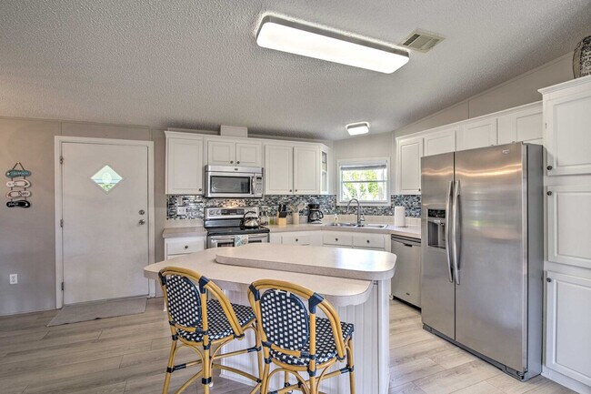 Foto del edificio - 9896 61st Terrace