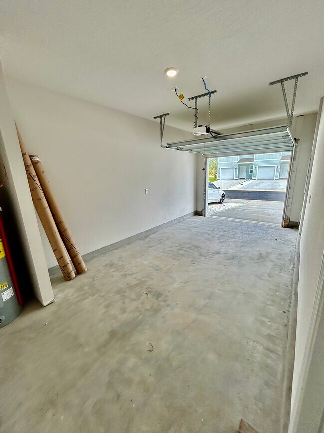 Foto del edificio - 5673 Stellarjay St