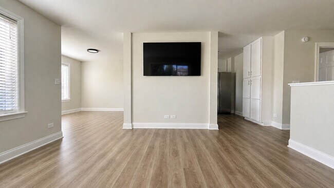 Foto del edificio - 2144 Concord Dr