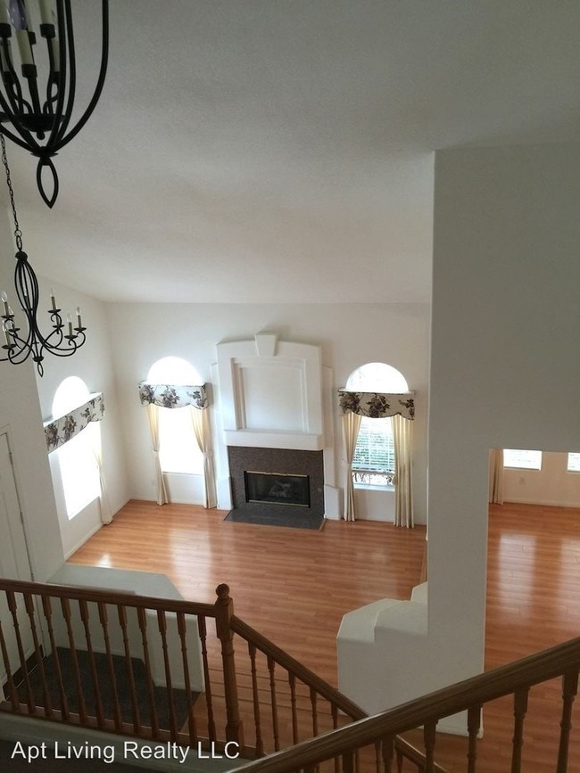 Building Photo - 4 br, 4 bath House - 4700 Laguna Vista Street