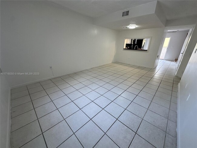 Foto del edificio - 14910 SW 82nd Terrace