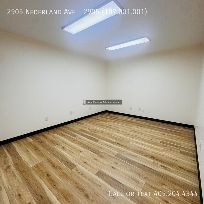 Foto del edificio - 2905 Nederland Ave
