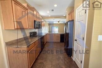 Building Photo - 23641 W Mohave St