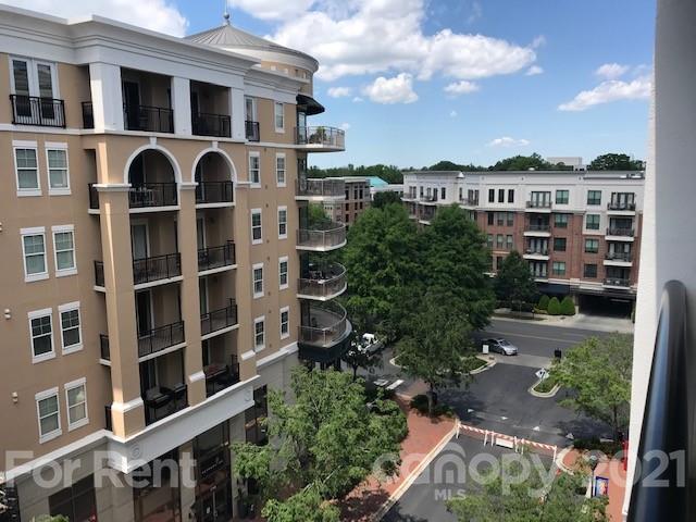Foto del edificio - 4625 Piedmont Row Dr