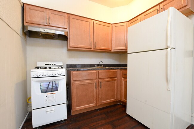 Foto del edificio - 6967 W Grand Ave