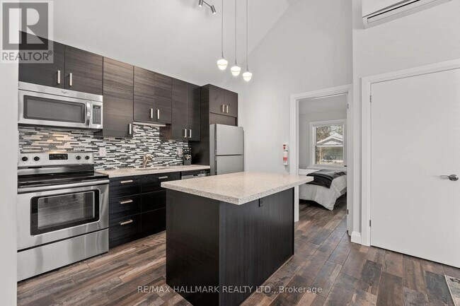 Photo du bâtiment - 276 King Edward Ave