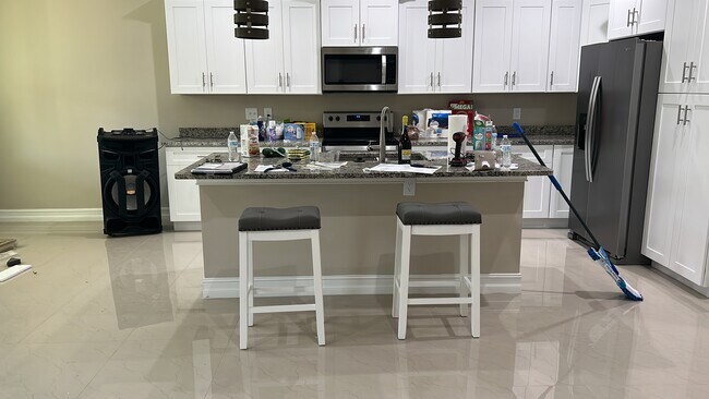 Foto del edificio - 335 4th Ave