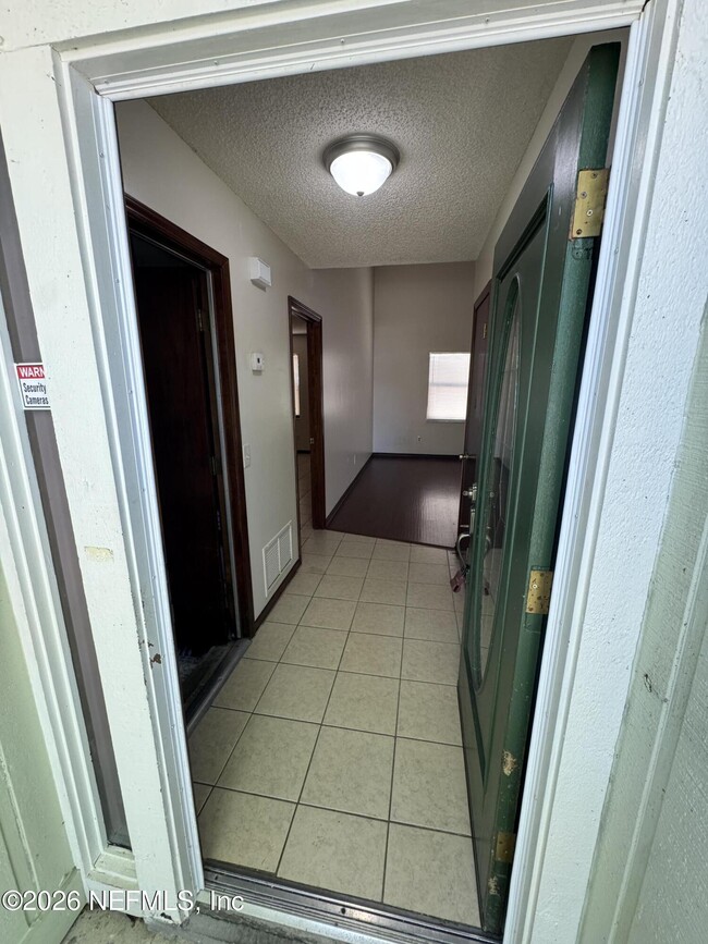 Building Photo - 8321 Crosswind Rd