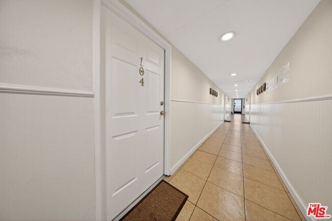 Foto del edificio - 11063 Cumpston St