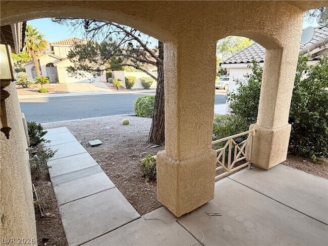 Foto del edificio - 1824 Cedar Flat Ln