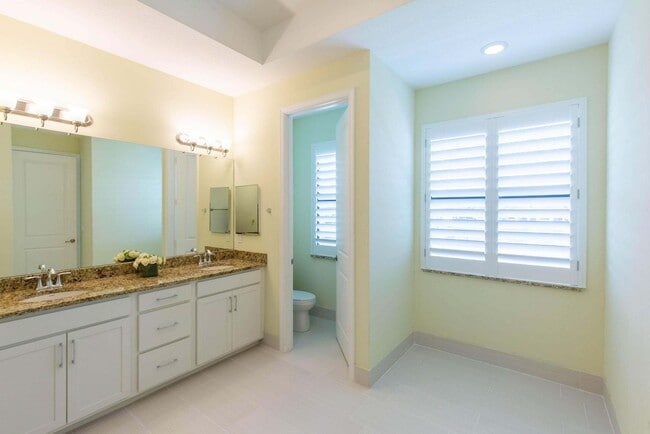 Building Photo - 7528 Moonrise Dr