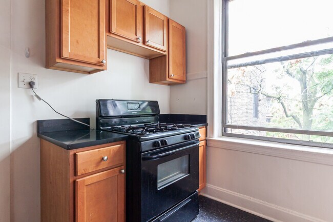 Foto del edificio - 4112 N Broadway