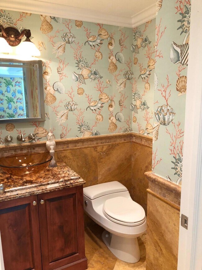 Foto del edificio - 251 Oleander Ave