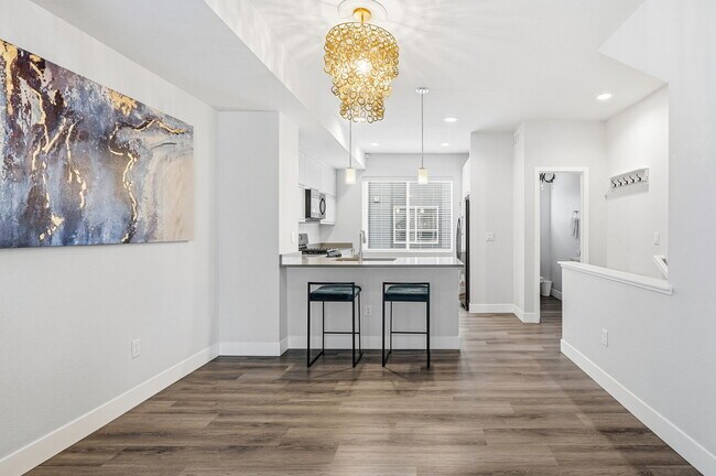 Barra de cocina - 5528 W 10th Pl