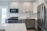 Primary Photo - 1013 S 20th St