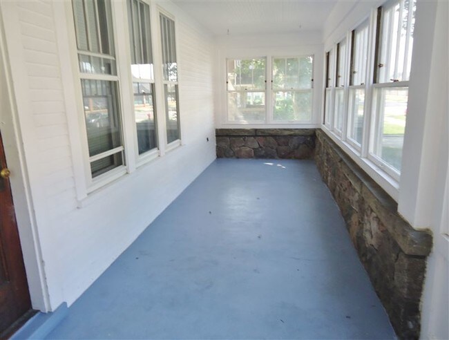 Foto del edificio - 5 br, 2 bath House - 1327 S State St 1327 ...