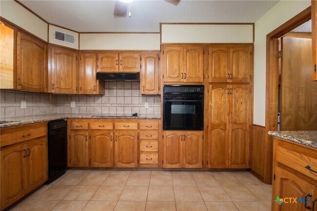 Building Photo - 3007 Homer Cir