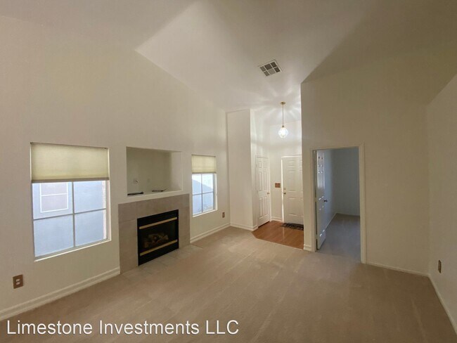 Building Photo - 3 br, 2 bath House - 9324 Mountain Cliffs ...