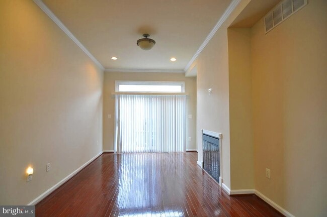 Living Room with fire place - 504 N Chester St