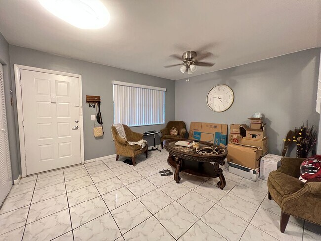 Building Photo - Gorgeous 3 Bed 2.5 Baths in Boynton Beach!!!
