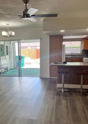 Foto del edificio - 7411 Twin Sabal Dr
