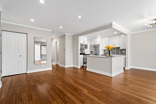 Foto del edificio - 327 Wildberry Ct