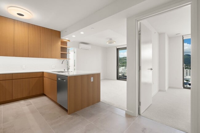 Building Photo - High-Floor Corner 2BR/2BA/2PK | Floor-to-C...