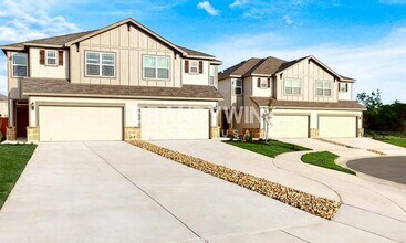 Building Photo - 10309 Ida Gdn Wy