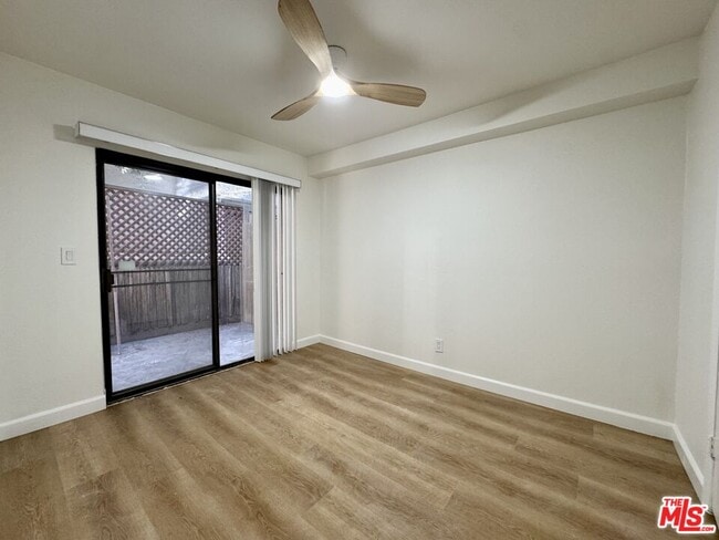 Foto del edificio - 1010 4th St