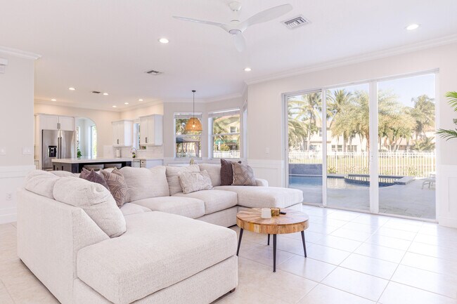 Foto del edificio - 9638 Worswick Ct