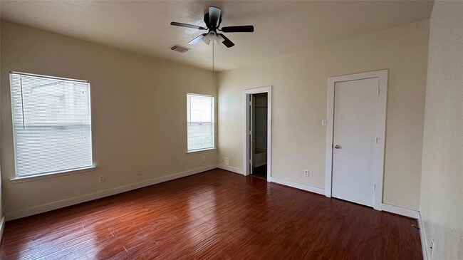 Building Photo - 1615 Palcio Real Dr