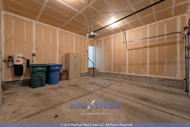 Foto del edificio - NEW CARPET - 6BD 4BTH 2GAR - Home in Lehi - 6 Month Lease available